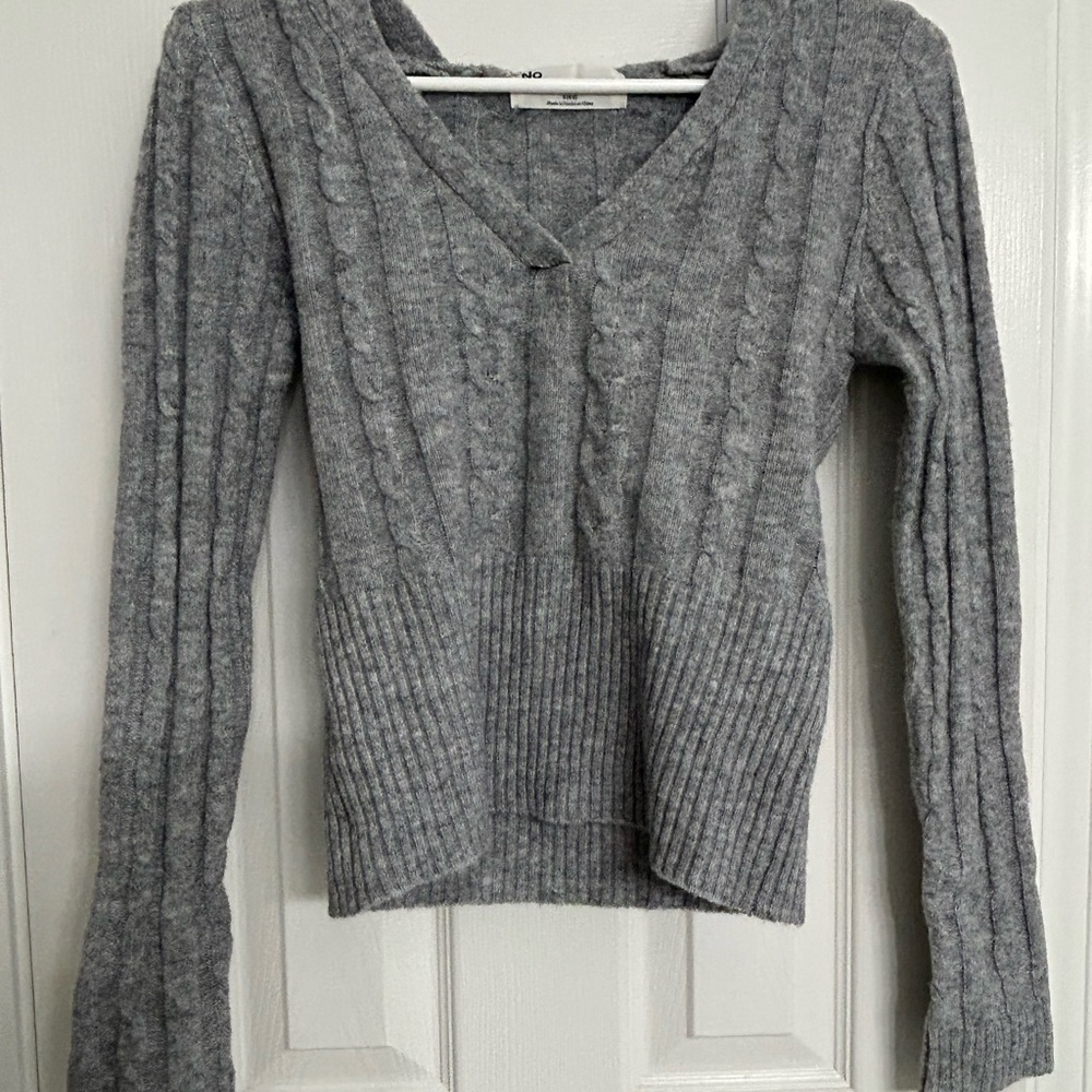 Gray V-Neck Cable Knit Sweater